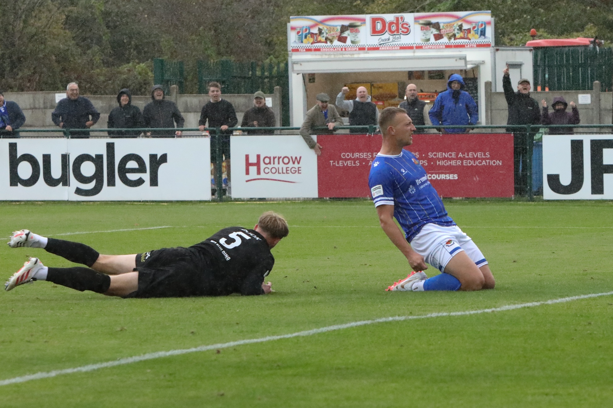 EXTENDED HIGHLIGHTS: Wealdstone 3-0 Worthing (FA Cup 4QR)